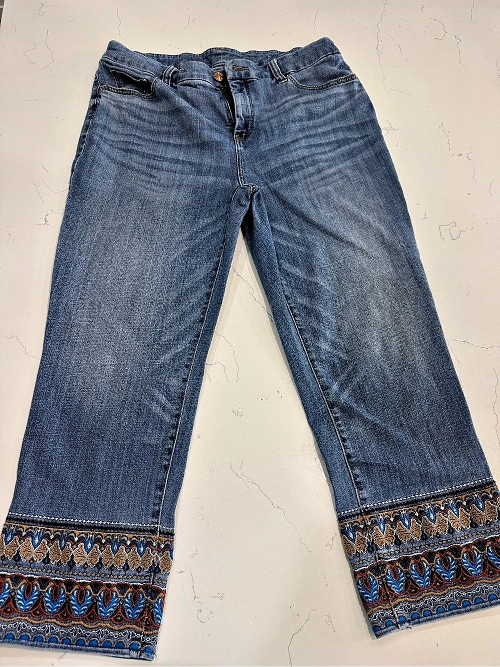 Chico’s Embellished Ankle Jeans in Blue Size 12